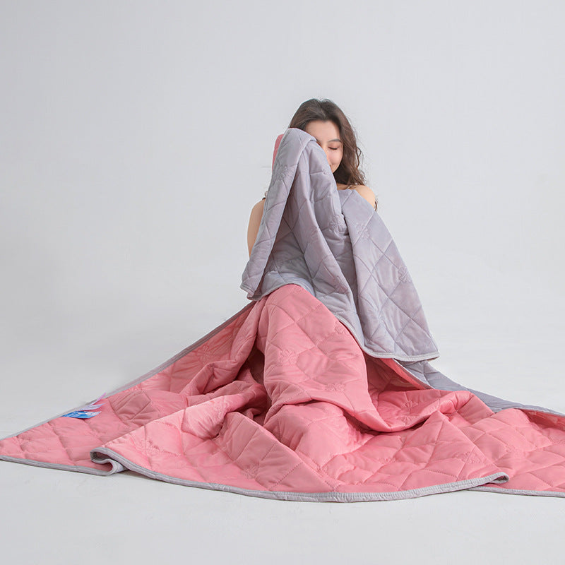 Grade A Cooling Blanket: Soft, breathable, king/queen size, summer lightweight comforter
