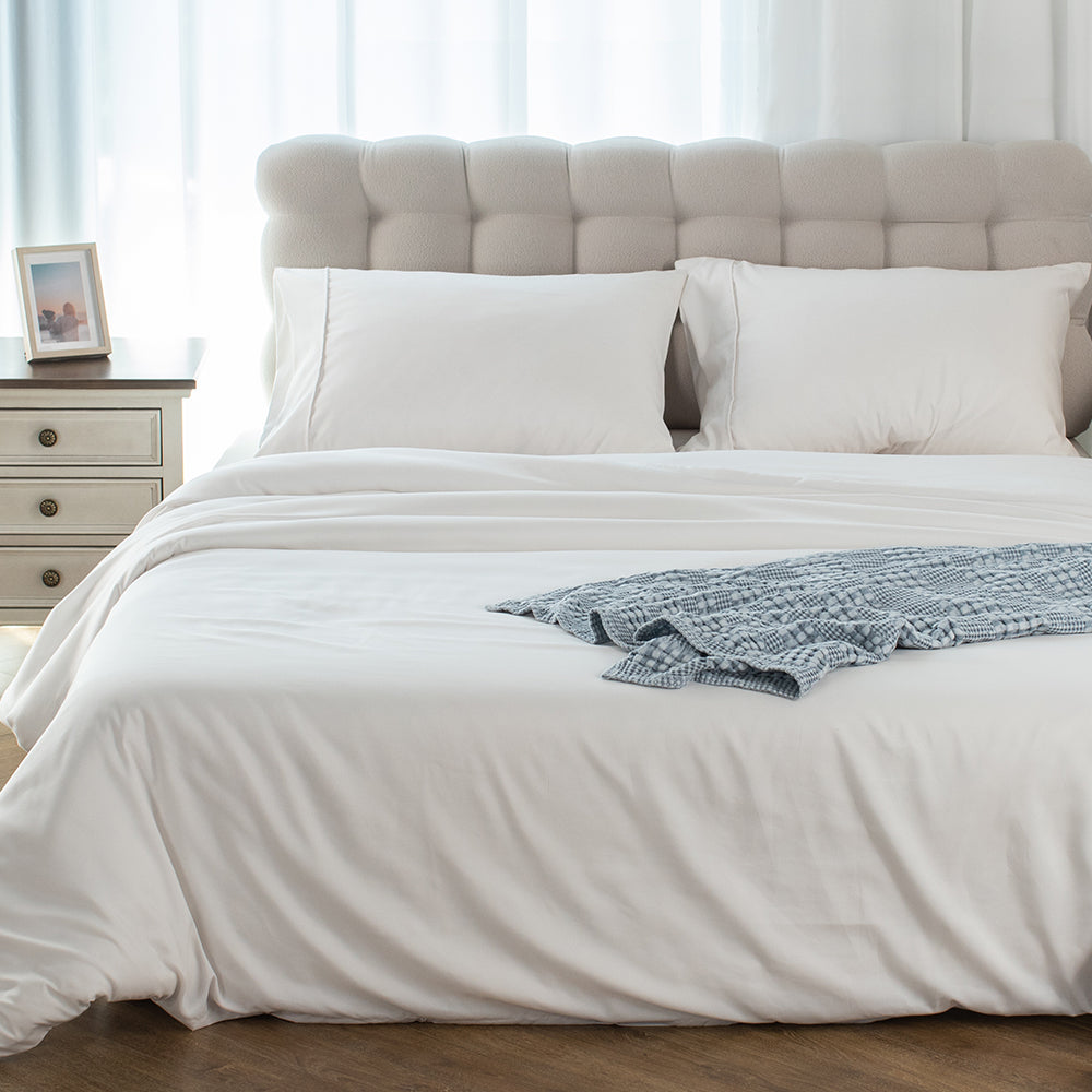 Kasentex Lightweight Duvet Cover Set - Breathable Bedding Set with Shams