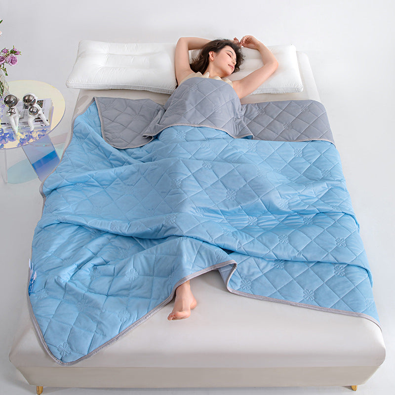 Grade A Cooling Blanket: Soft, breathable, king/queen size, summer lightweight comforter