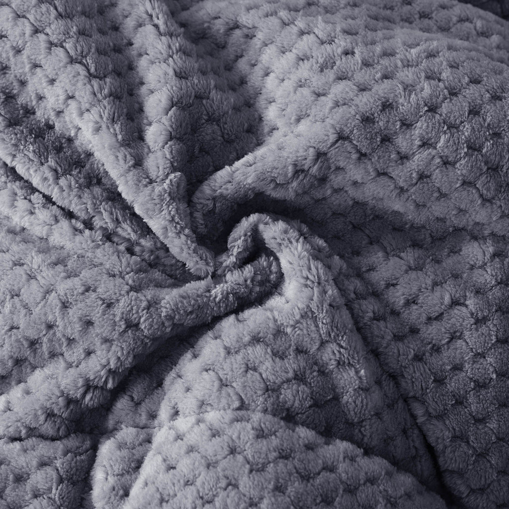 Kasentex Reversible All-Season Plush Comforter Set Twin/Queen/King - Warm Plush Bedding