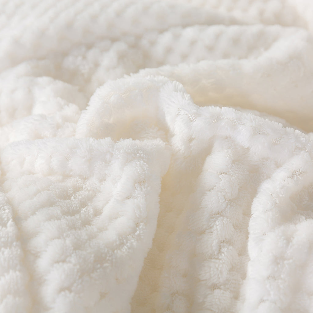 Kasentex Reversible All-Season Plush Comforter Set Twin/Queen/King - Warm Plush Bedding