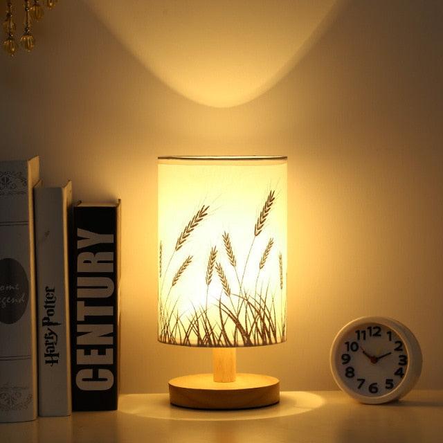 Simple Modern Table Lamp Bedroom Study Bedside Lamp 5V-220v Dimming Solid Wood