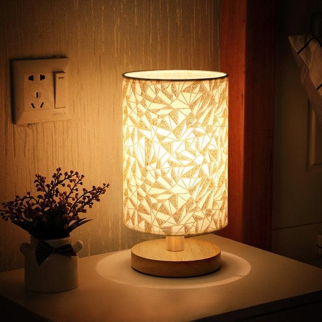 Simple Modern Table Lamp Bedroom Study Bedside Lamp 5V-220v Dimming Solid Wood